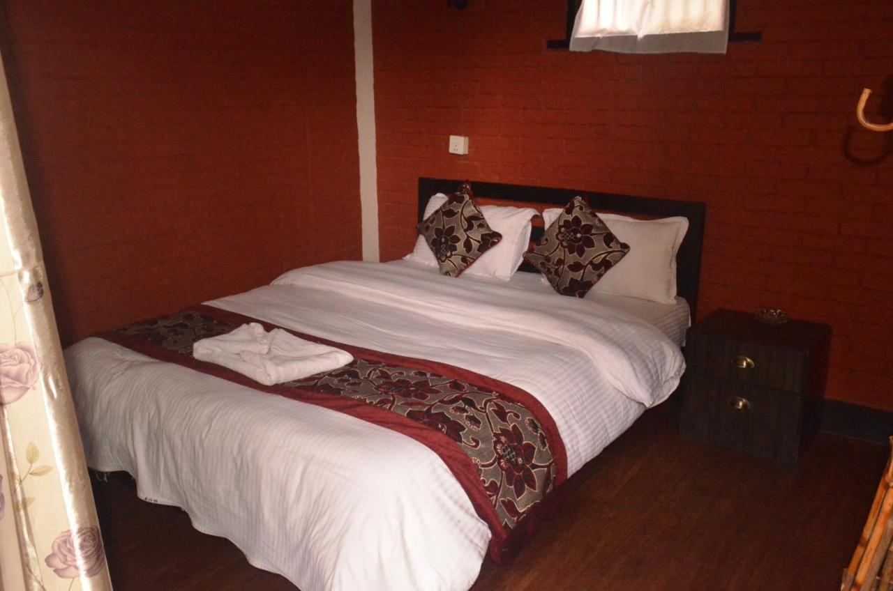 Hotel Holiday Inn Катманду Екстер'єр фото