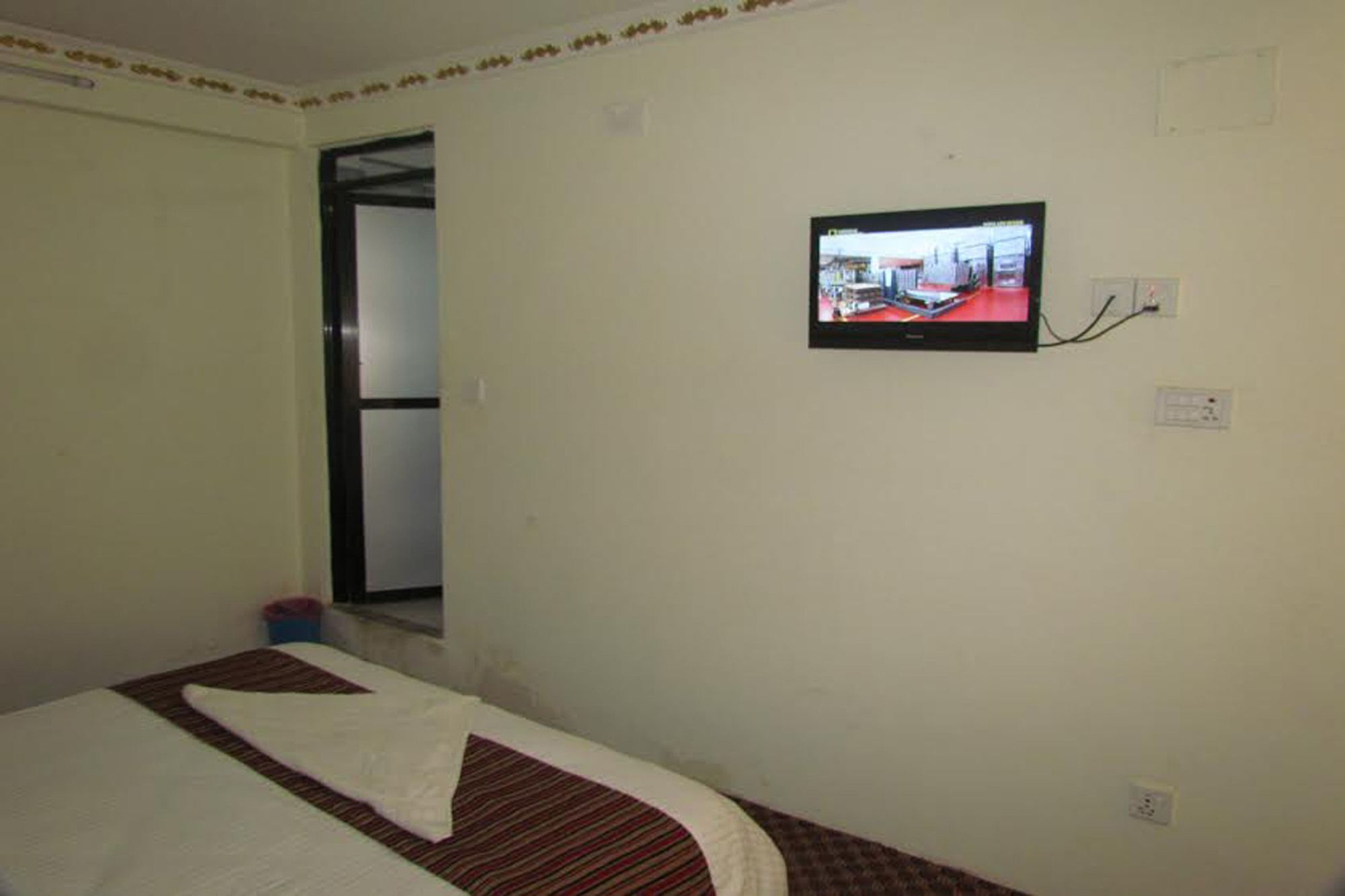 Hotel Holiday Inn Катманду Екстер'єр фото